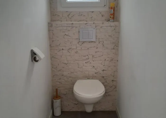 Проживание в семье Pres Du Golf